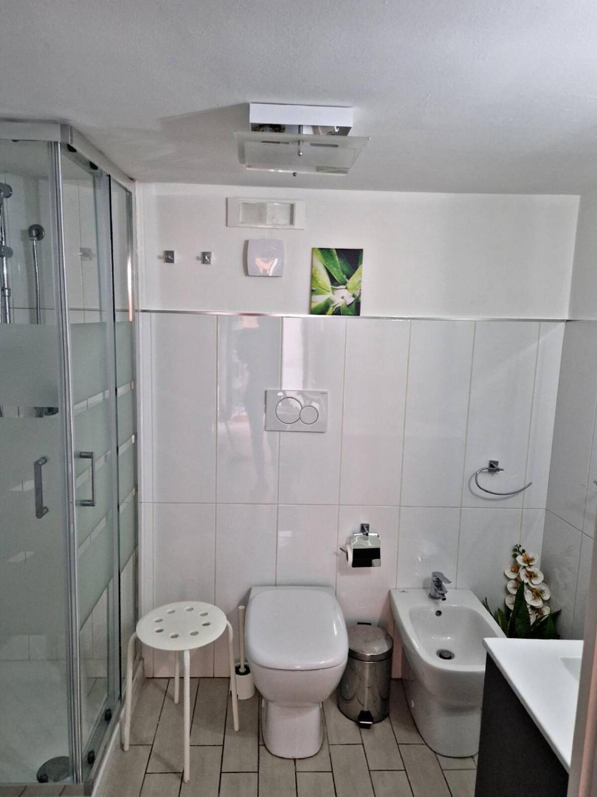 Borgo Santa Caterina - Fiera "Ventotto Holiday Home" คาตาเนีย ภายนอก รูปภาพ